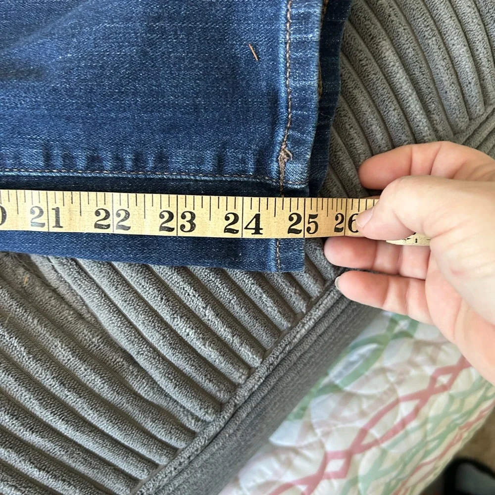 Universal Thread jeans - Picture 8 of 8